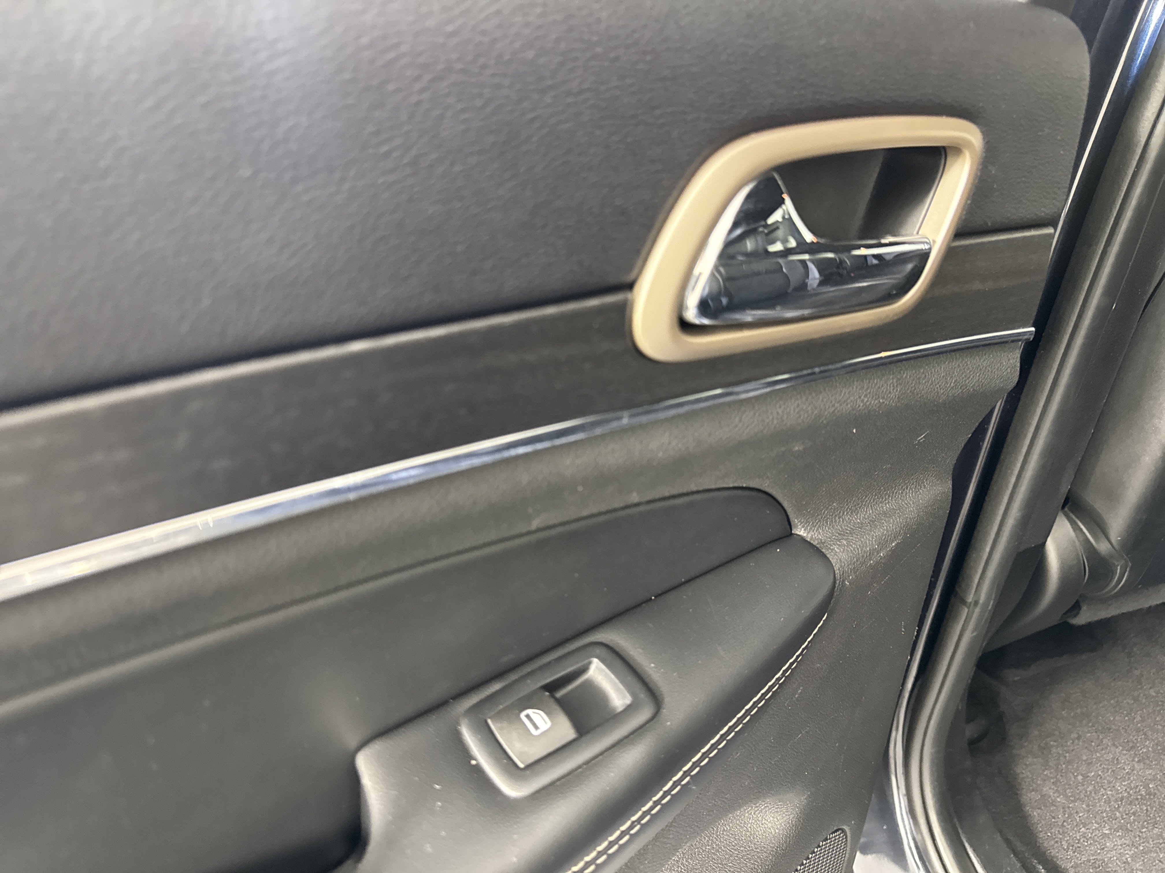 2015 Jeep Grand Cherokee Limited photo 5
