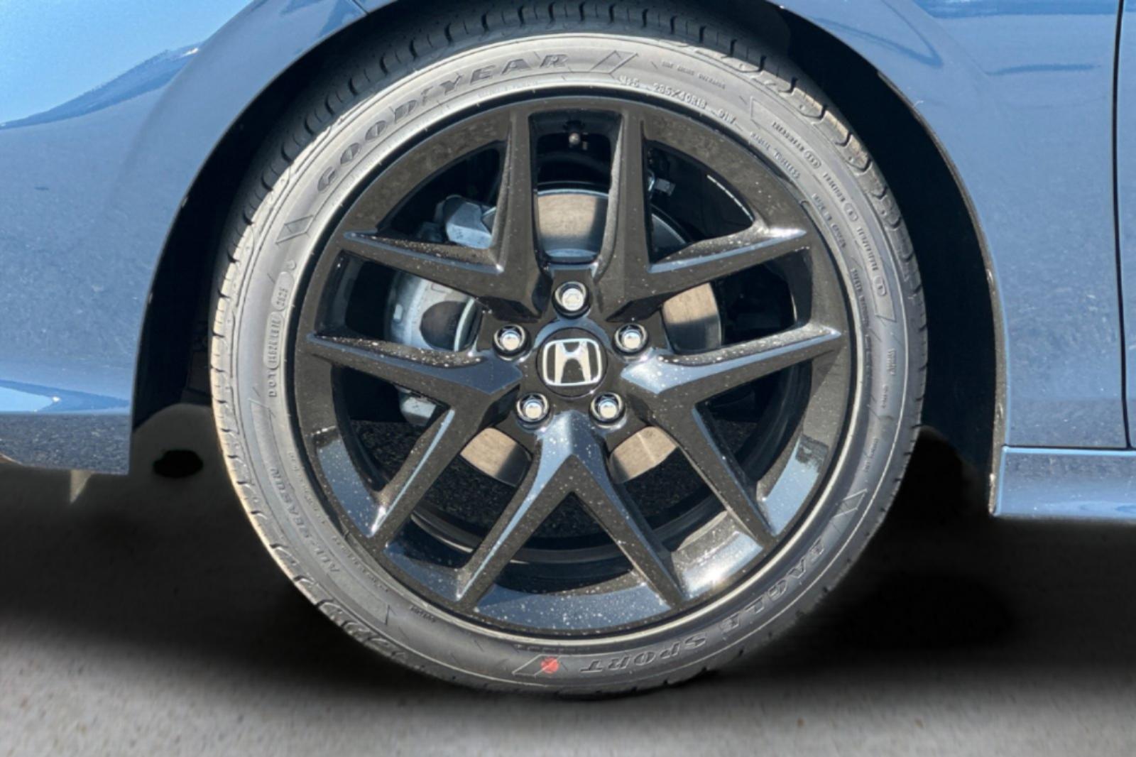 2026 Honda Civic Sport photo 29