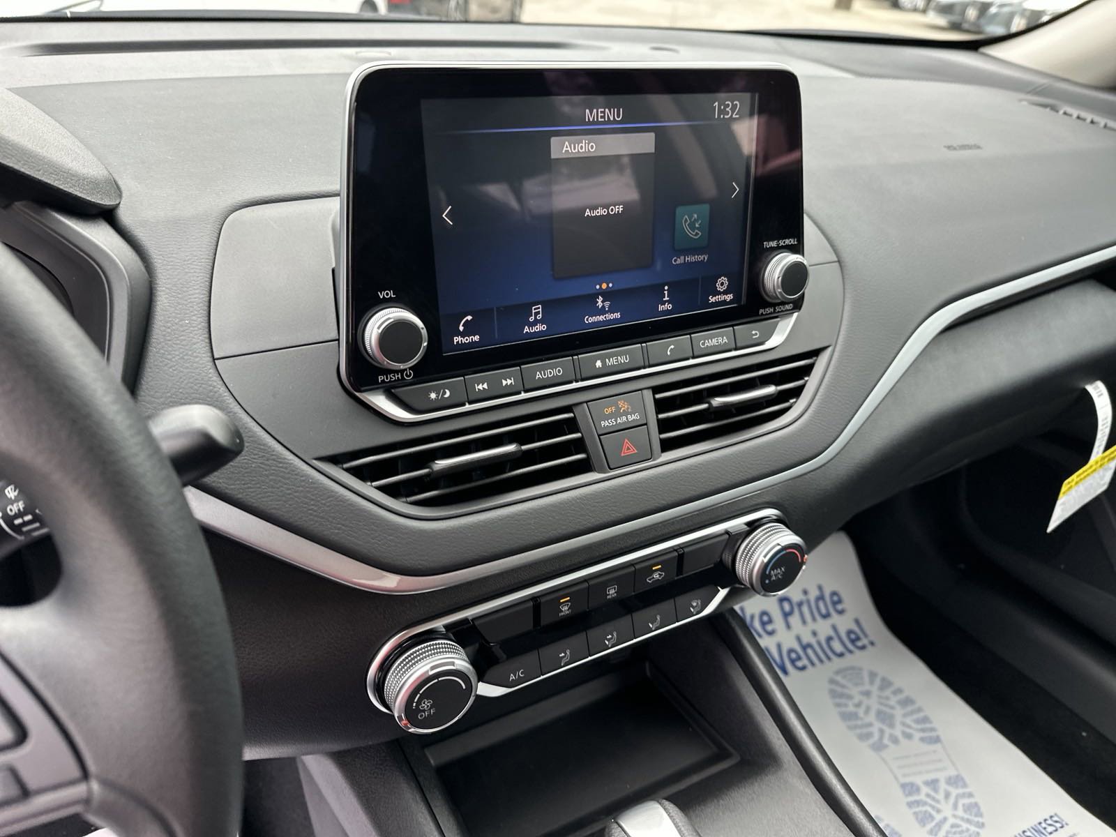 2025 Nissan Altima S photo 27