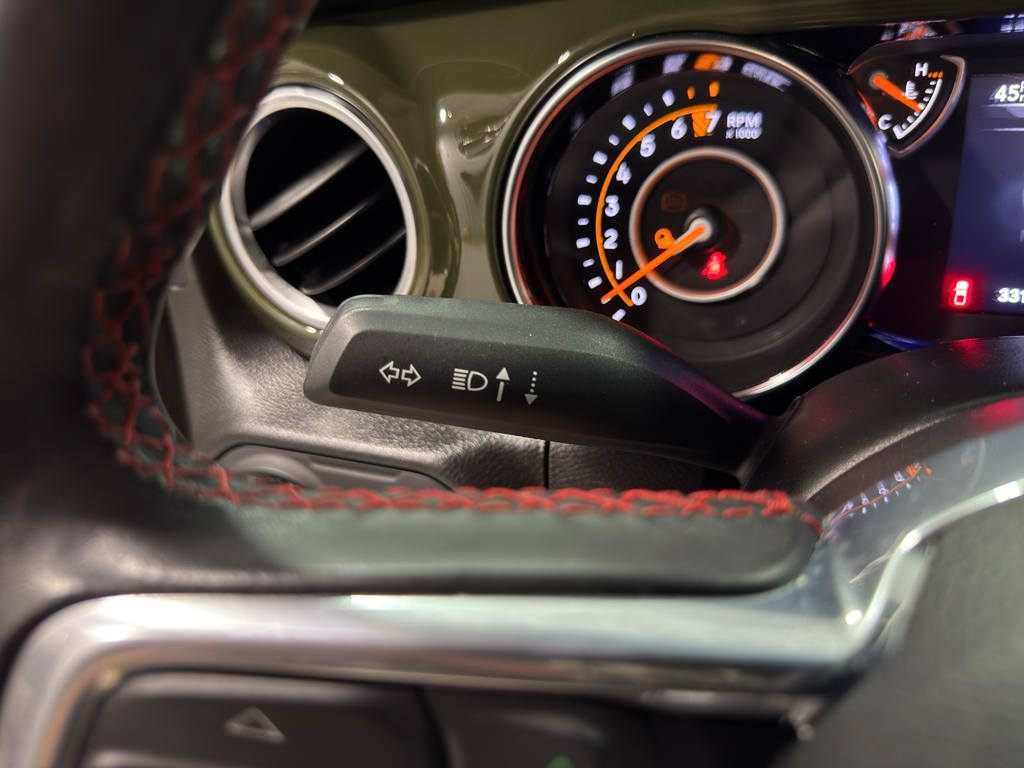 2023 Jeep Gladiator Sport S photo 24