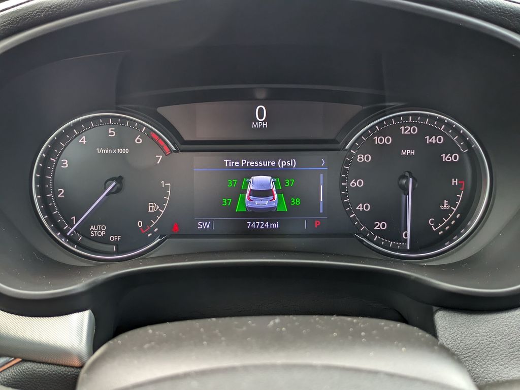 2021 Cadillac XT4 Premium Luxury photo 16
