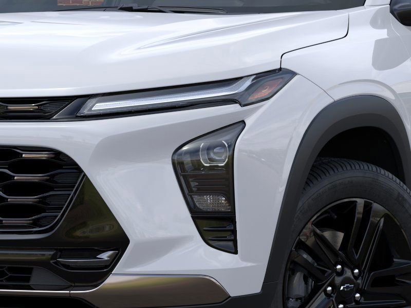 2026 Chevrolet Trax ACTIV photo 2