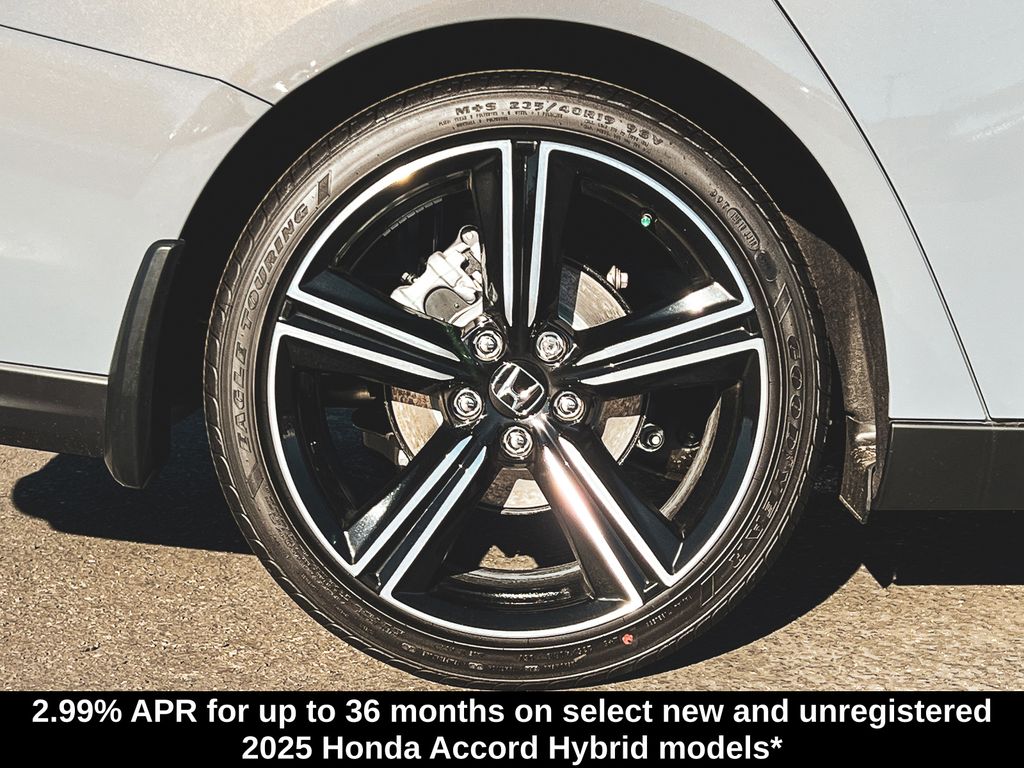 2025 Honda Accord Hybrid Sport photo 4