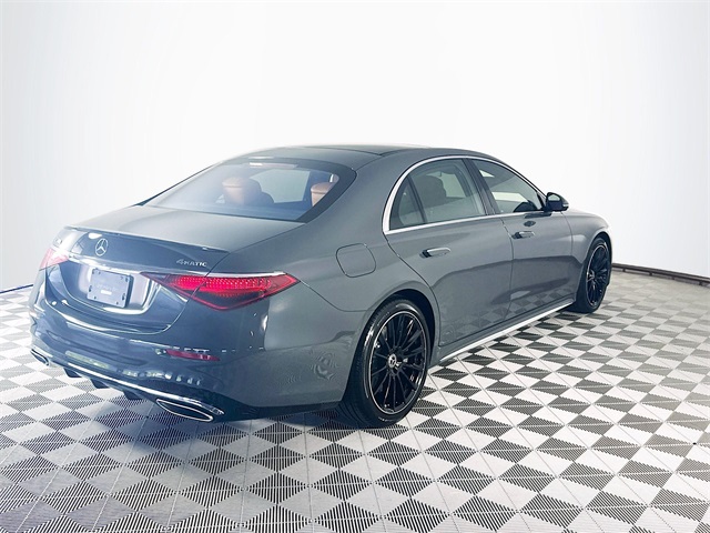 2026 Mercedes Benz S 580 4MATIC photo 7