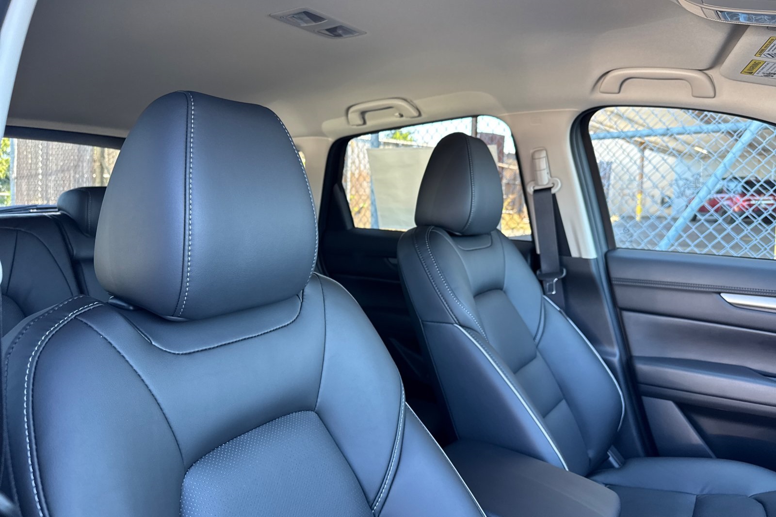 2025 Mazda CX-5 2.5 Select photo 17