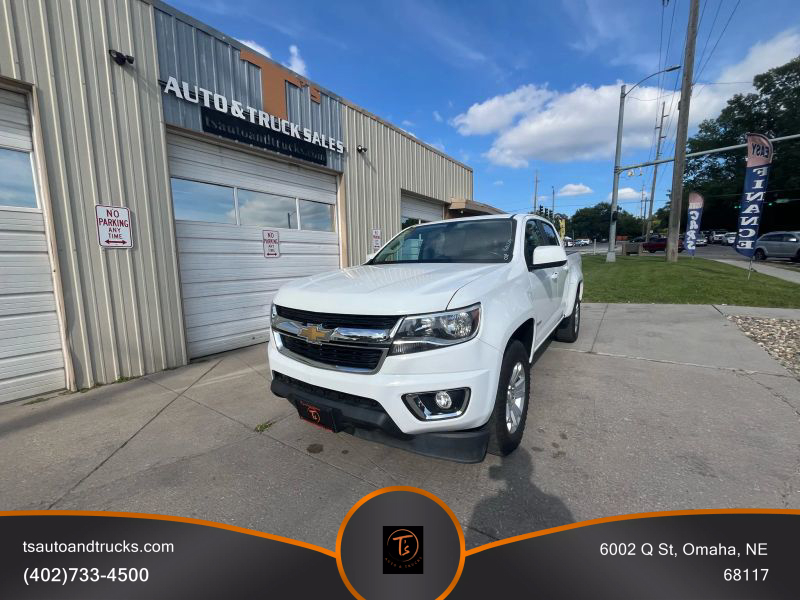 2016 Chevrolet Colorado LT photo 3