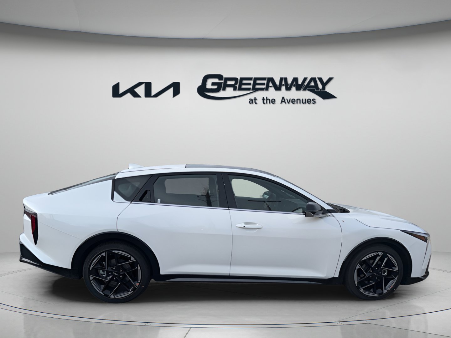 2025 Kia K4 GT-Line's photo