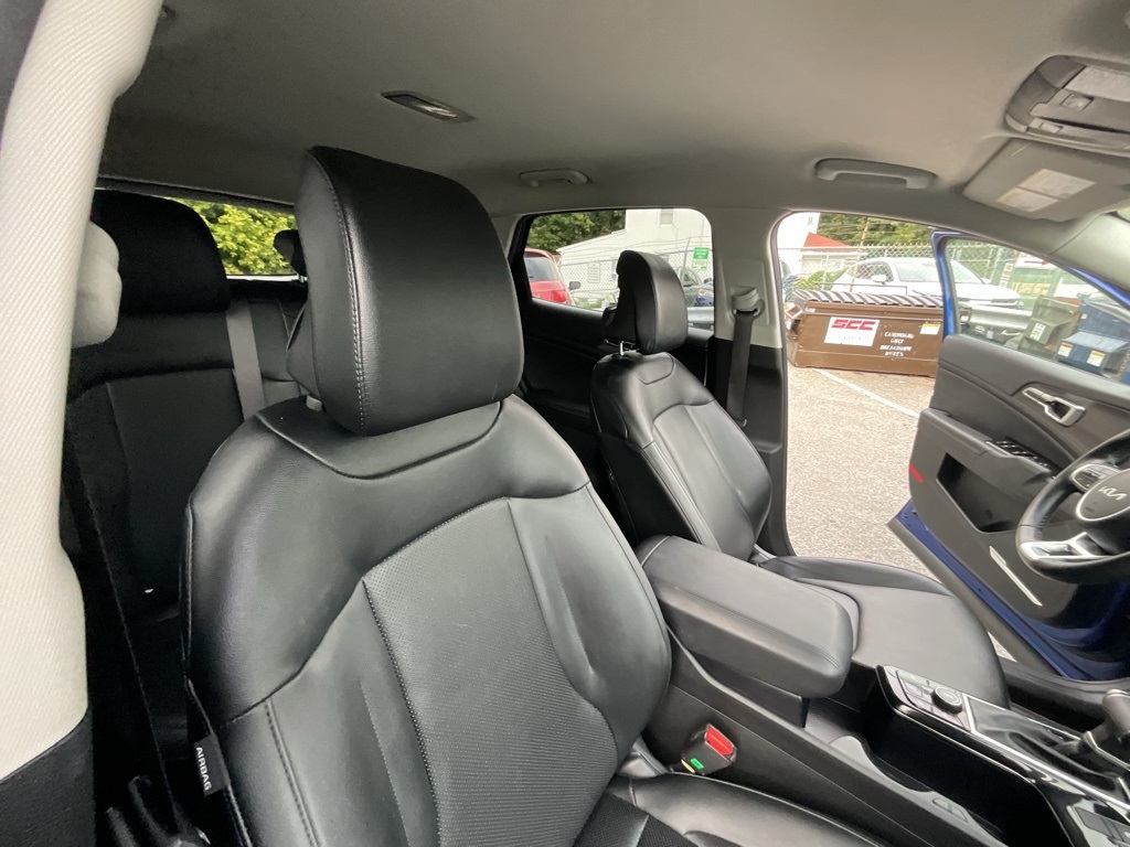 2023 Kia Sportage EX photo 31