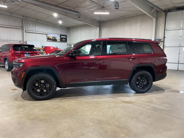2025 Jeep Grand Cherokee Altitude X photo 4