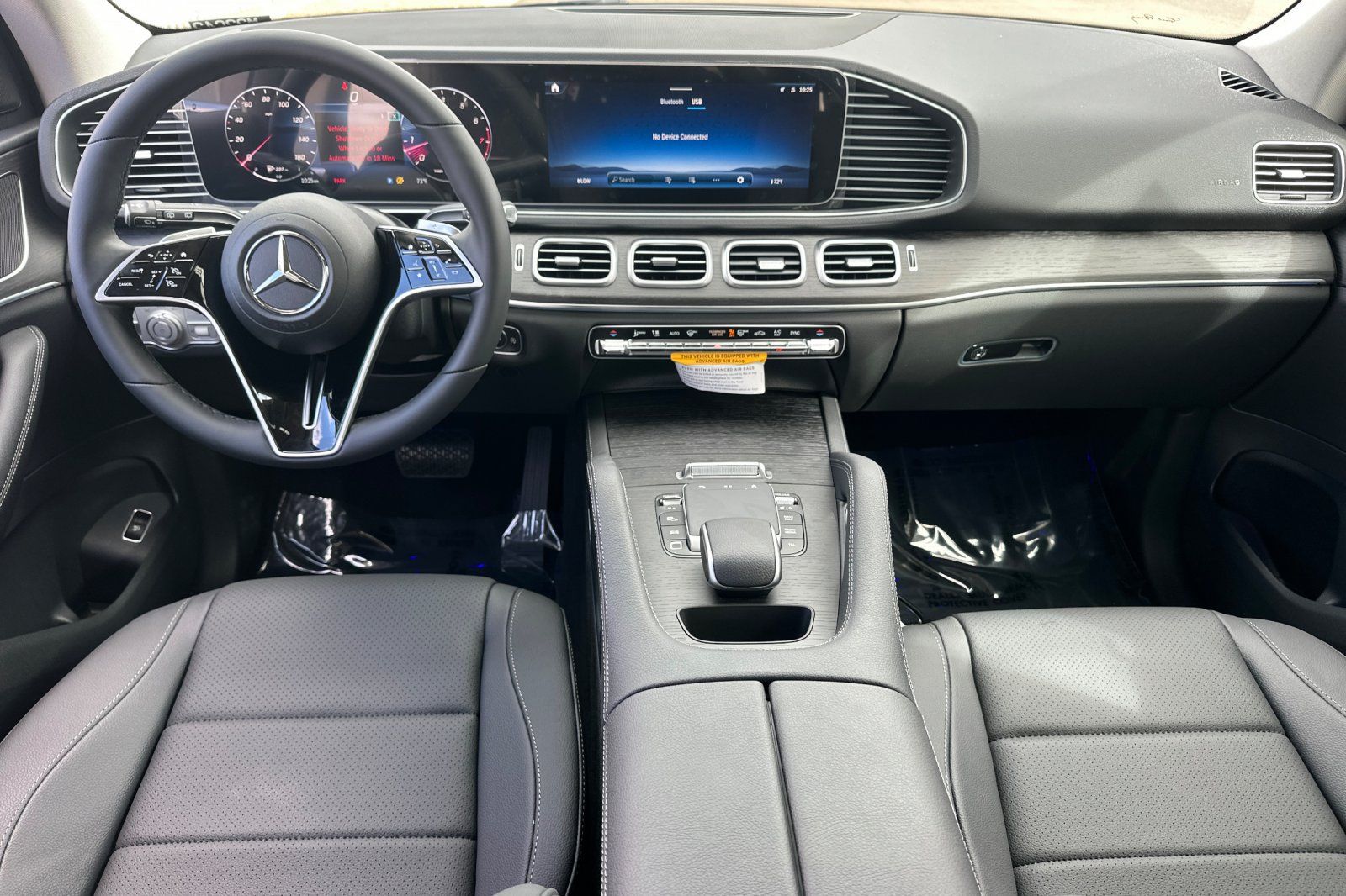 2026 Mercedes Benz GLE 350 4MATIC photo 2