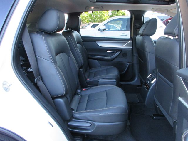 2024 Mazda CX-90 Premium photo 19