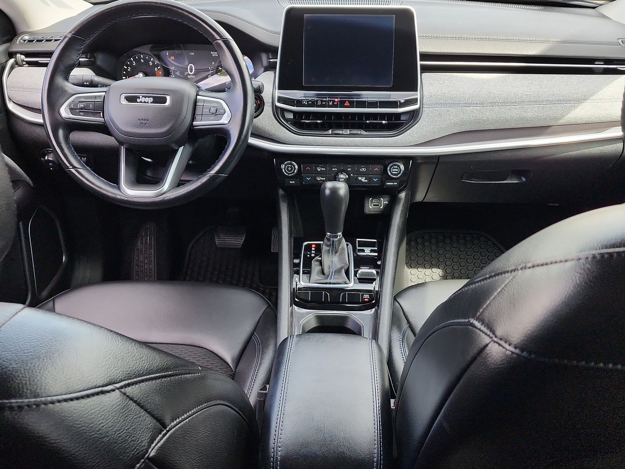 2022 Jeep Compass Latitude photo 17