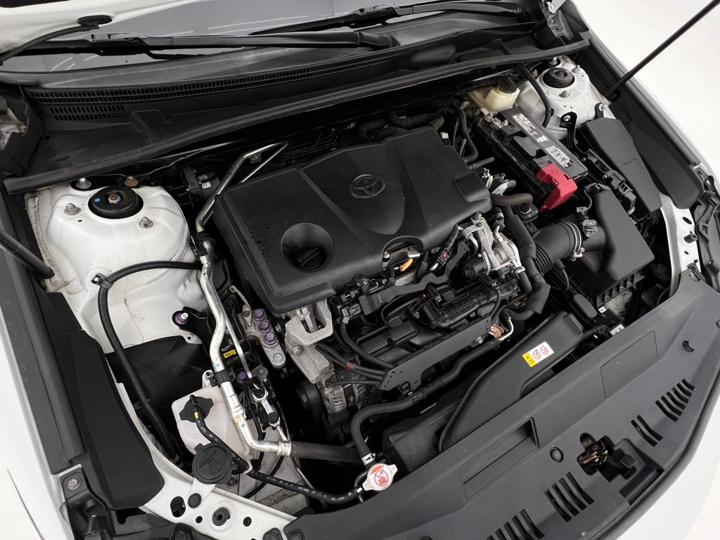 2018 Toyota Camry XSE photo 27
