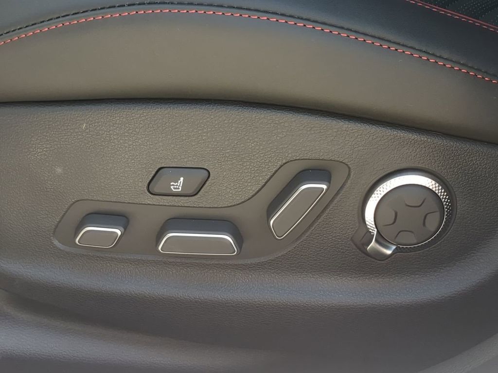 2024 Genesis G80 2.5T Advanced 3.5T Sport Prestige photo 18