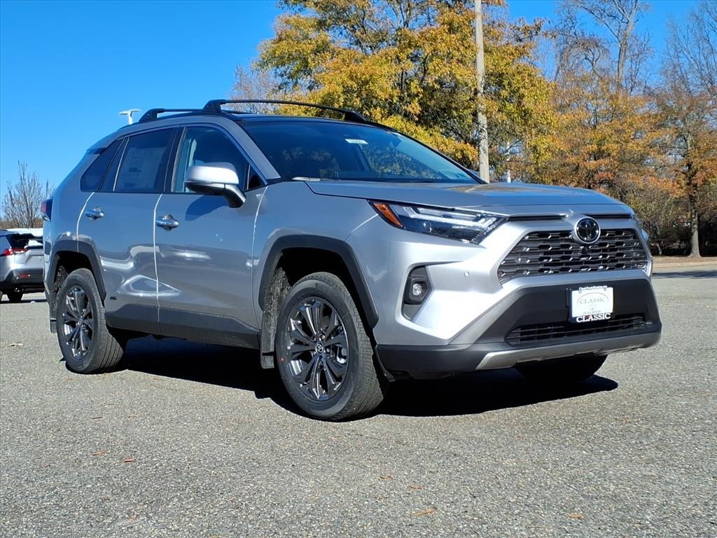 2025 Toyota RAV4 Limited's photo