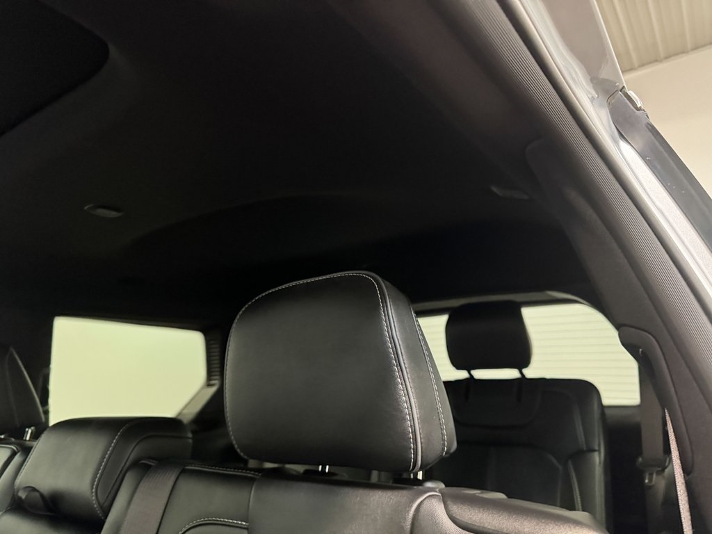 2024 Jeep Grand Cherokee Overland photo 7