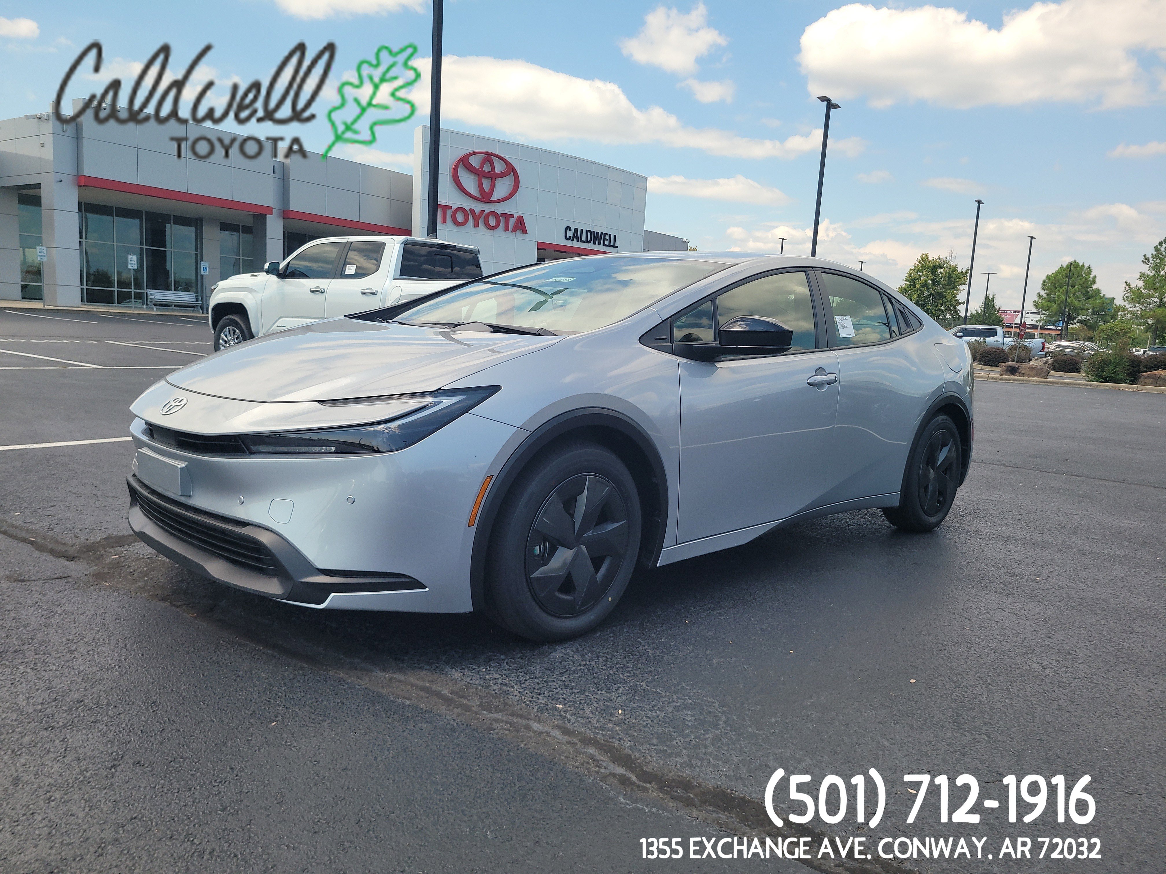 2026 Toyota Prius LE's photo