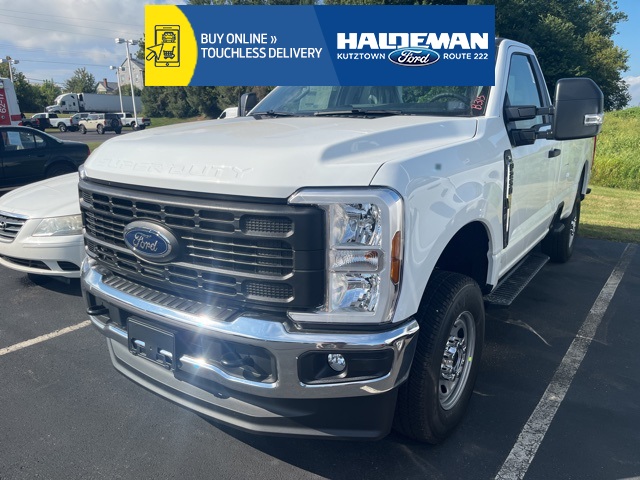 2026 Ford F-250 Super Duty XL's photo