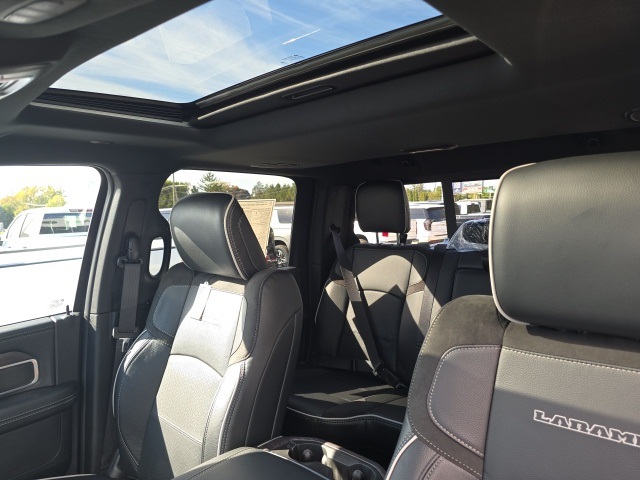 2026 Ram 2500 Laramie photo 17