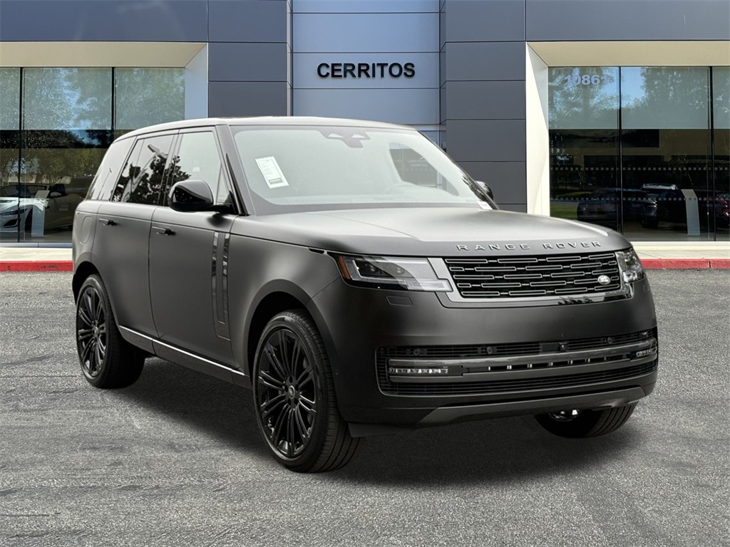2025 Land Rover Range Rover SE photo 2