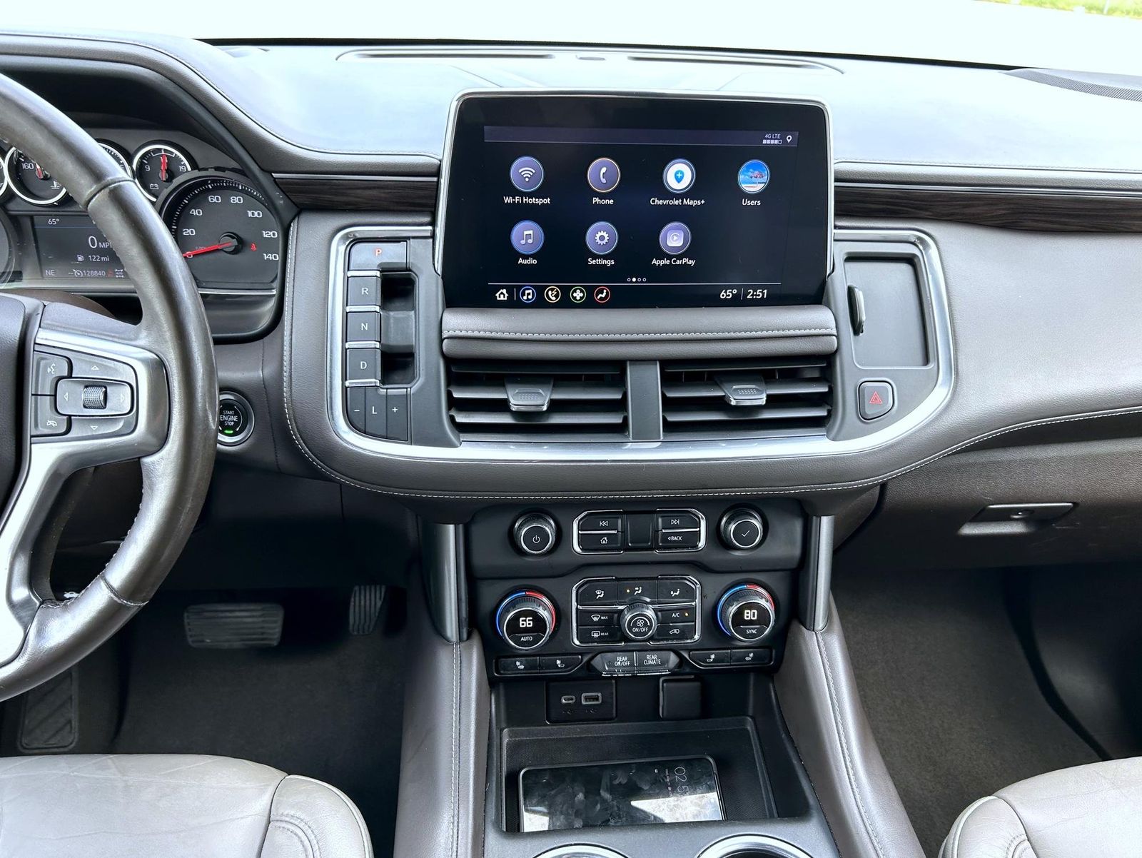 2021 Chevrolet Tahoe Z71 photo 12
