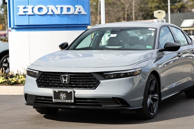 2025 Honda Accord Sport-L photo 2