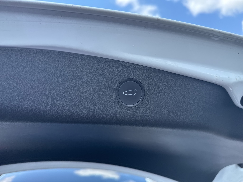 2021 Tesla Model 3 Long Range photo 6