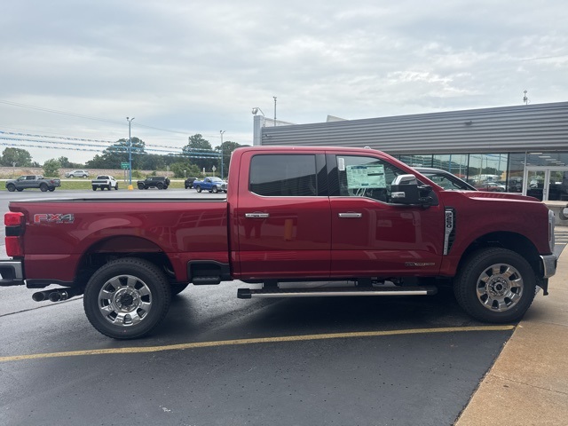 2026 Ford F-250 Lariat photo 3