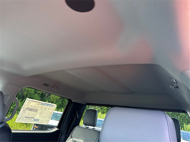 2026 Ford F-350 Lariat photo 27