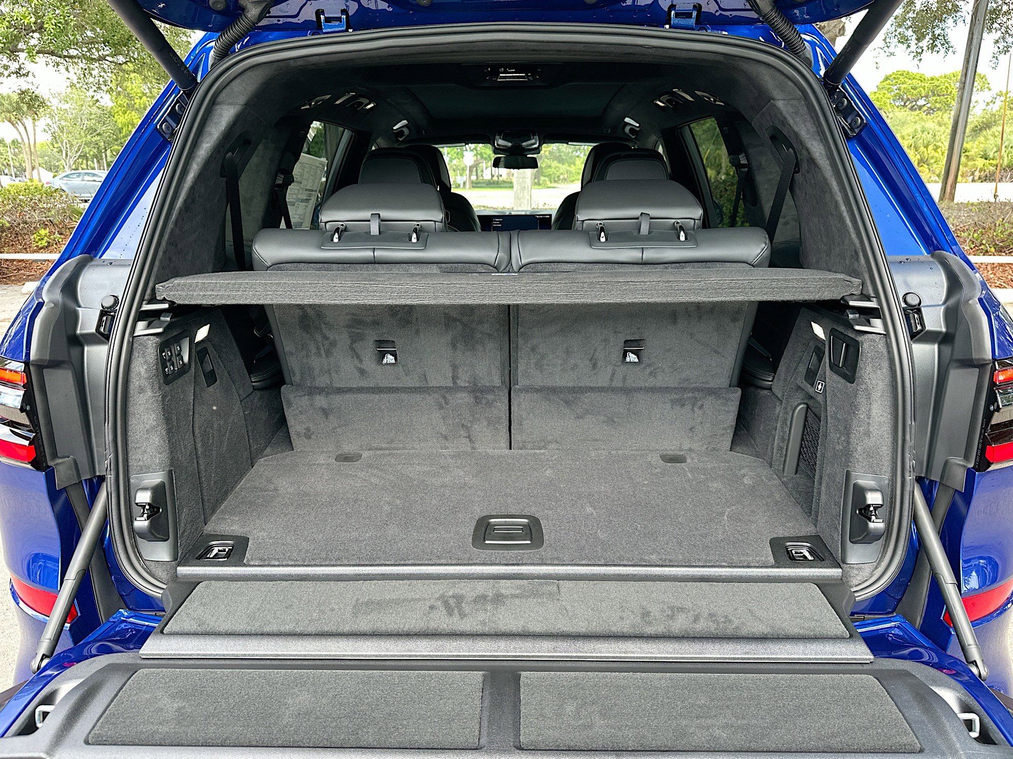 2026 Bmw X7 M60i photo 23