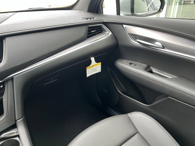 2025 Cadillac XT5 Luxury photo 17