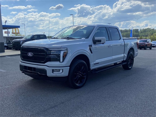 2024 Ford F-150 Lariat photo 4