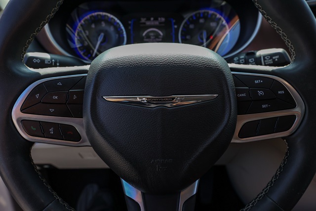 2023 Chrysler Voyager LX photo 21