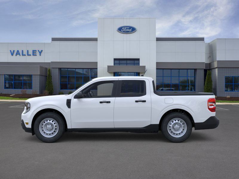 2025 Ford Maverick XL photo 4