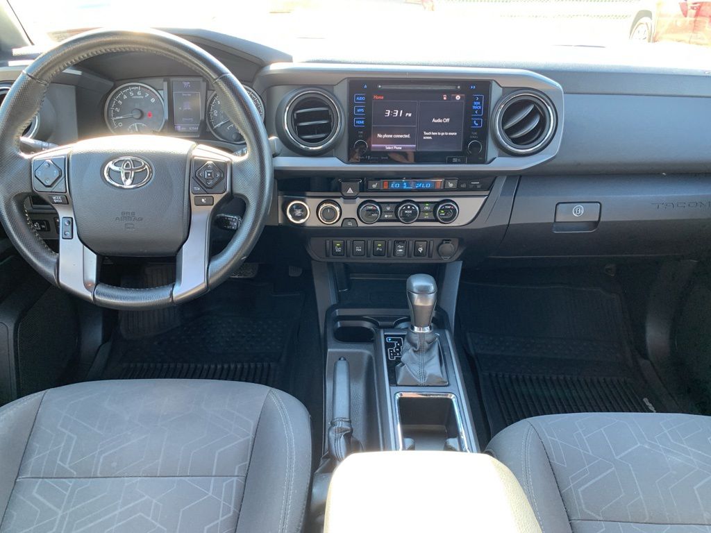 2017 Toyota Tacoma TRD Sport 4x4 Double Cab photo 13