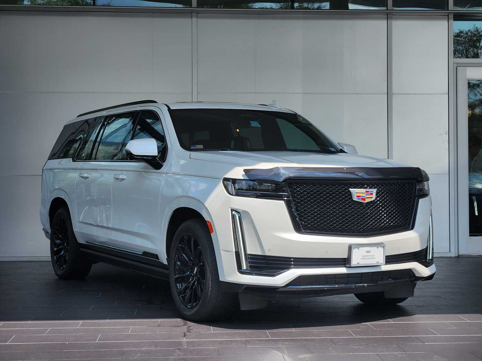2024 Cadillac Escalade ESV Sport Platinum photo 3