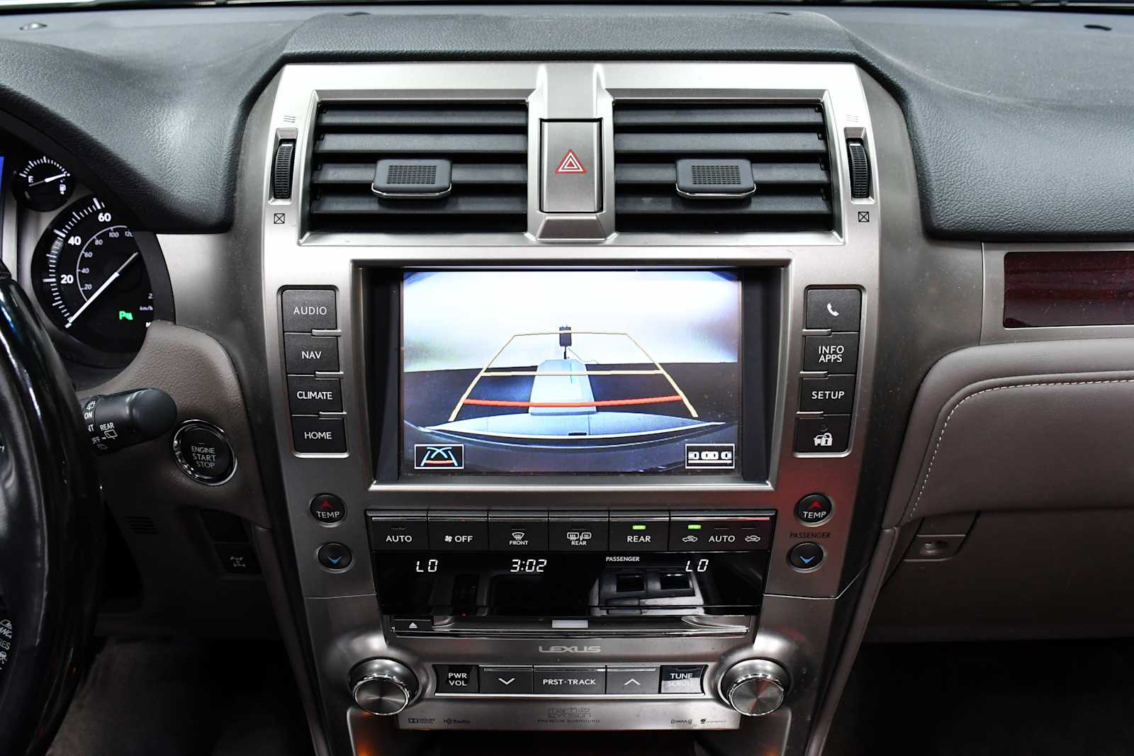 2018 Lexus GX 460 Luxury photo 18