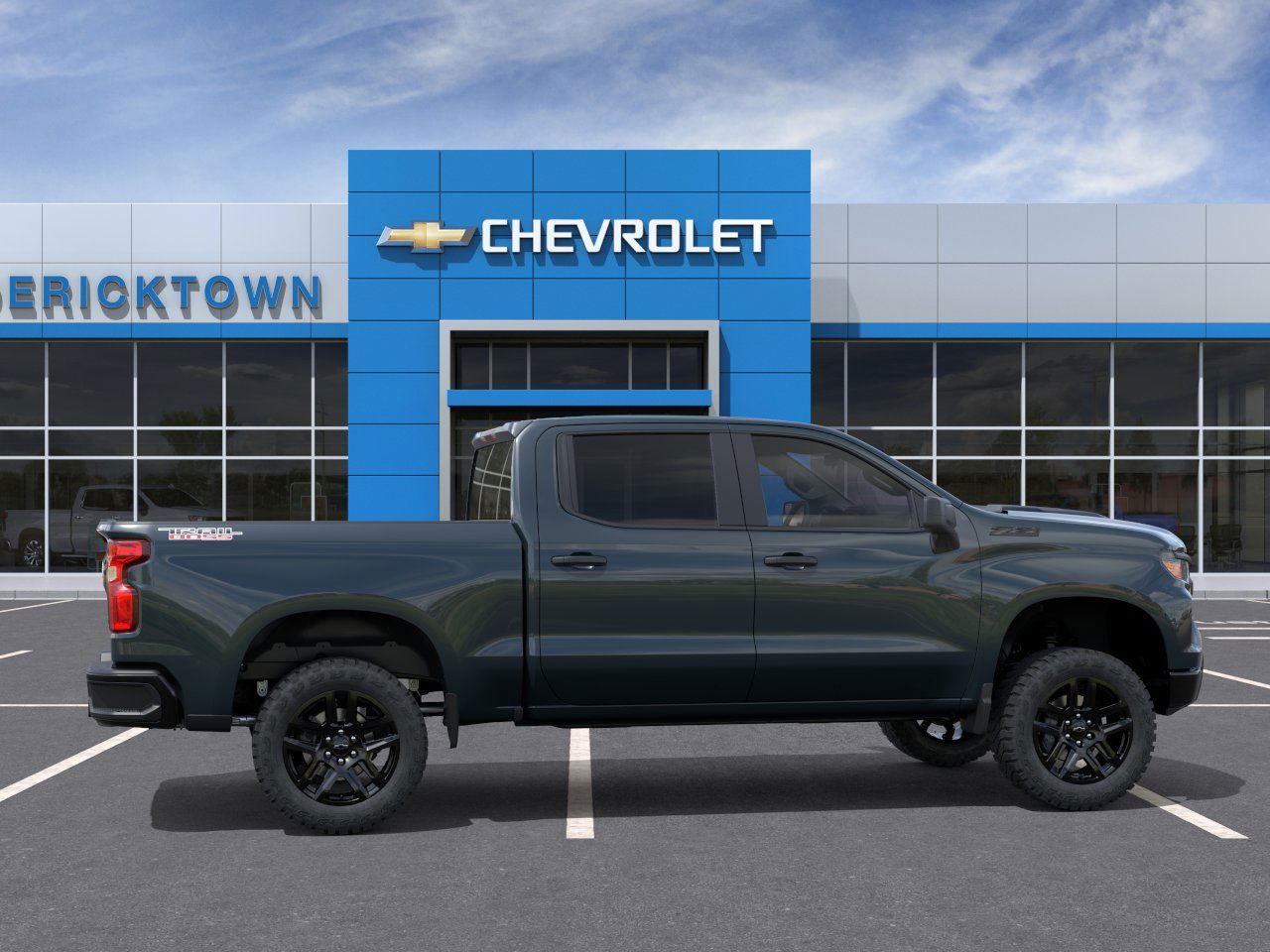 2026 Chevrolet Silverado 1500 Custom Trail Boss photo 4