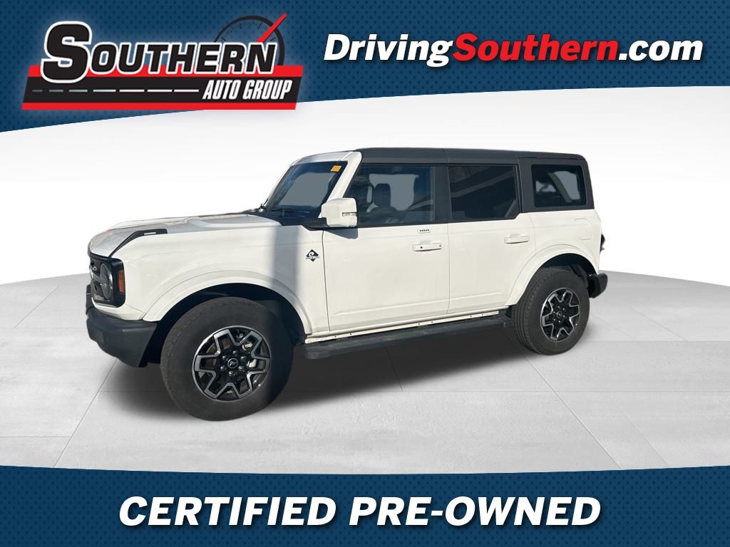 2023 Ford Bronco 4-Door Outer Banks's photo