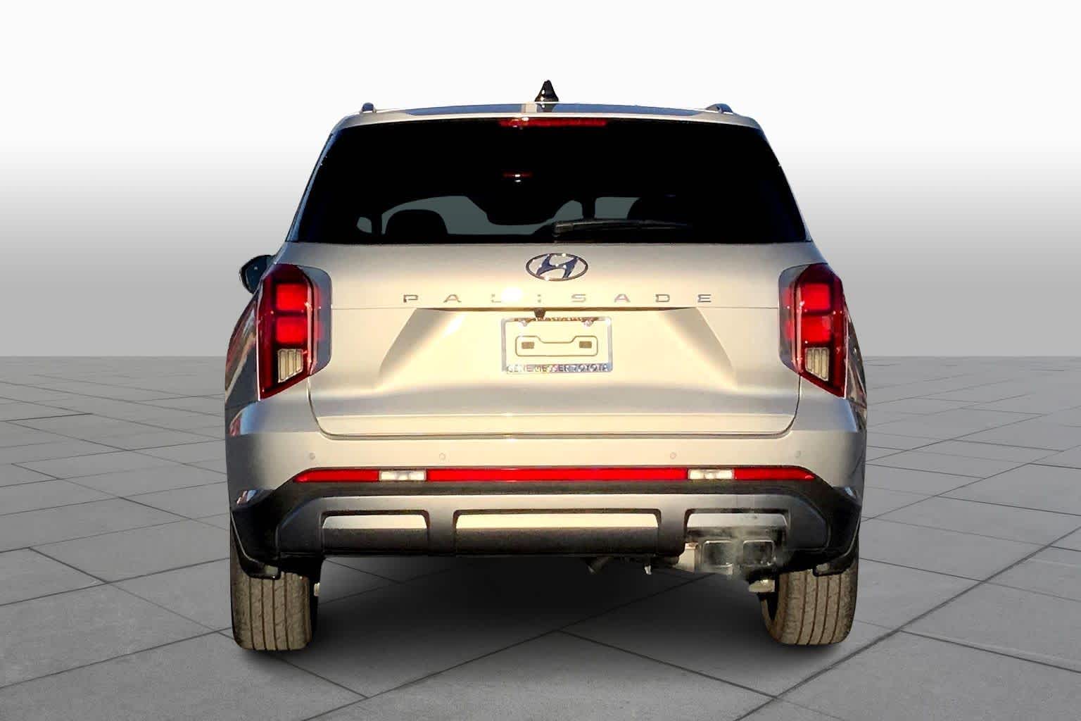 2023 Hyundai Palisade SEL photo 4