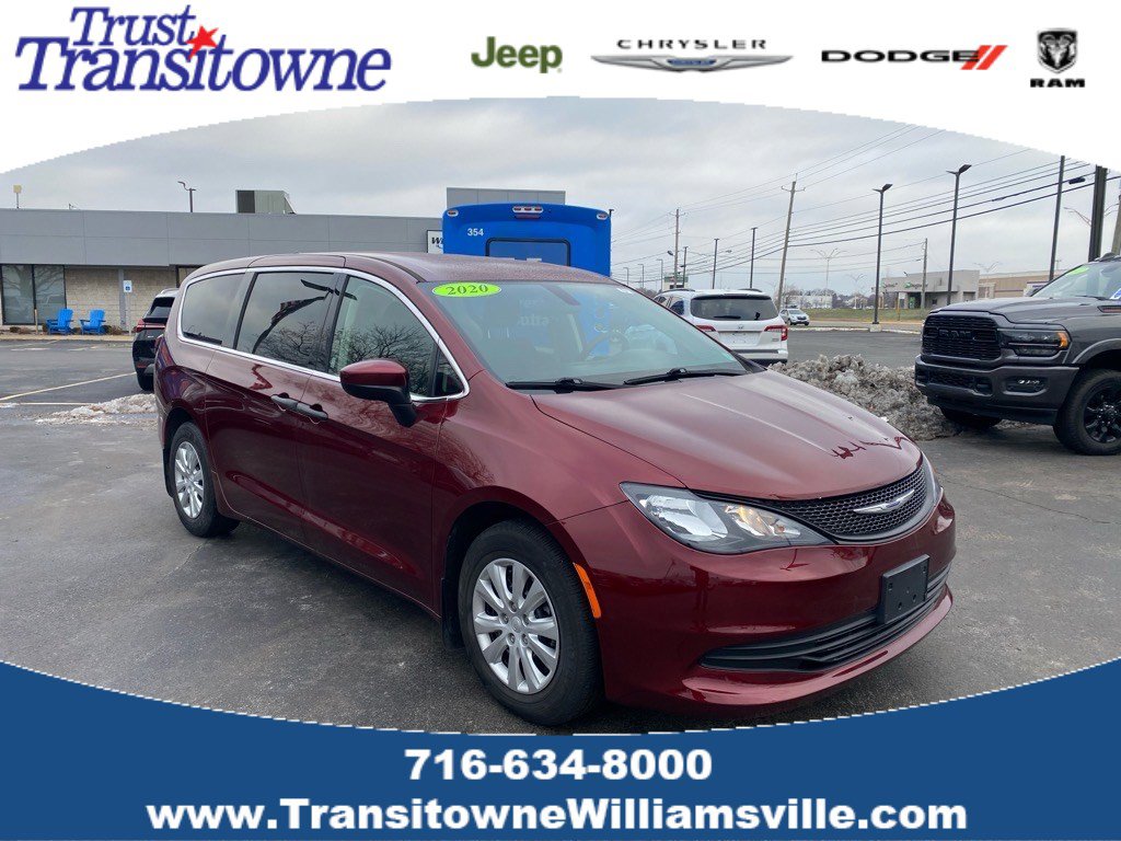 2020 Chrysler Voyager L