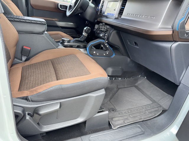 2023 Ford Bronco Outer Banks photo 13