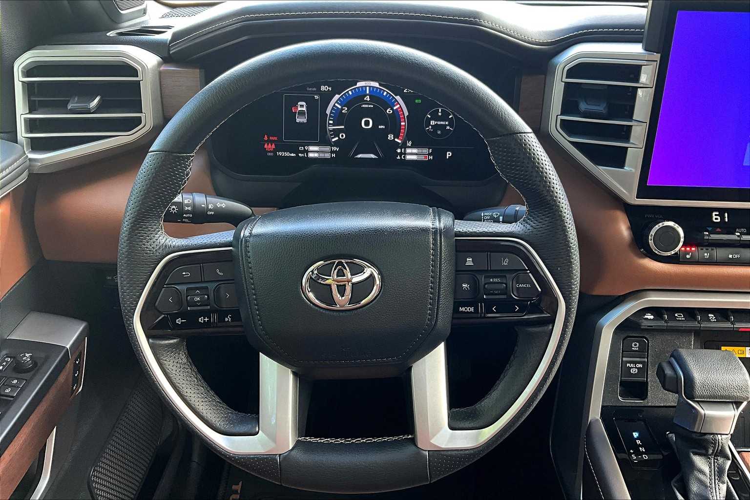 2023 Toyota Tundra 1794 Edition CrewMax photo 5