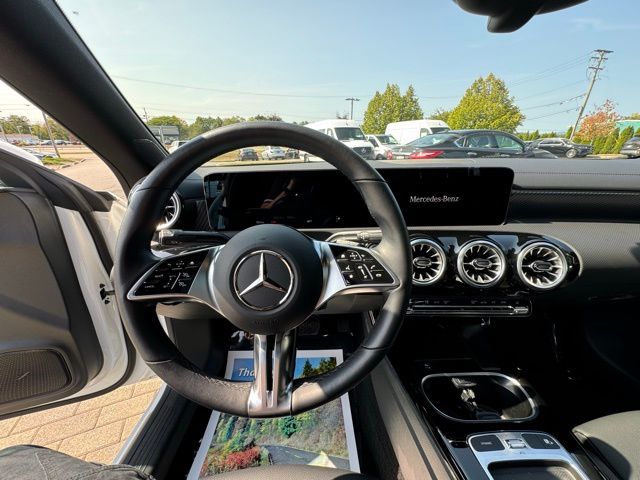 2024 Mercedes Benz CLA 250 photo 11