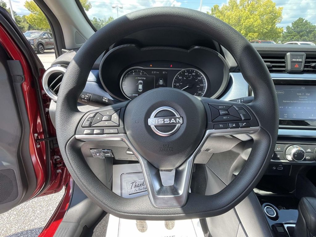 2025 Nissan Versa SV photo 20