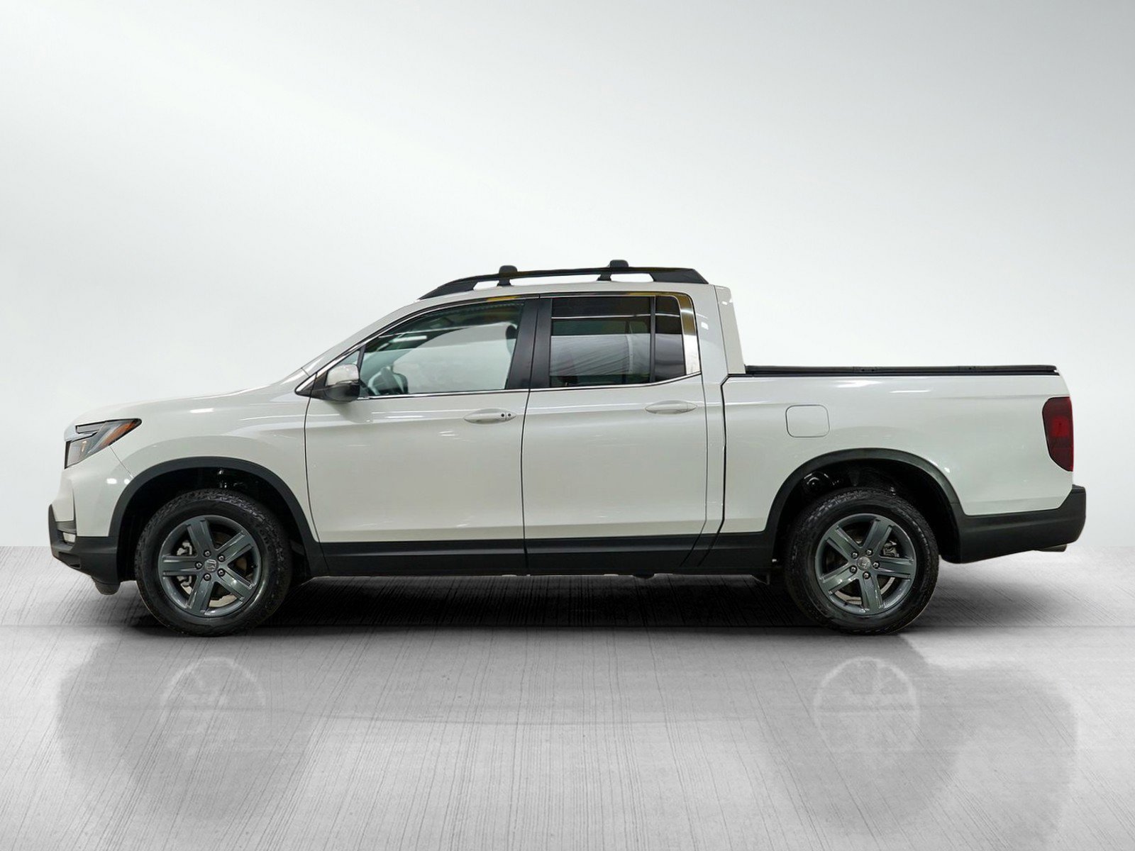 Used 2022 Honda Ridgeline RTL with VIN 5FPYK3F59NB016490 for sale in Burnsville, Minnesota