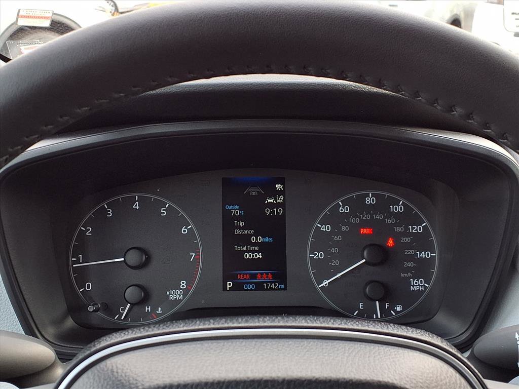 2025 Toyota Corolla SE photo 14