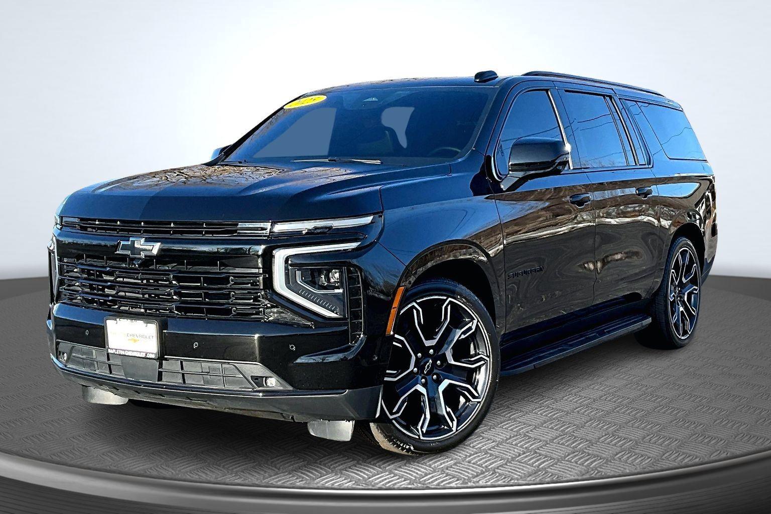 2025 Chevrolet Suburban RST's photo