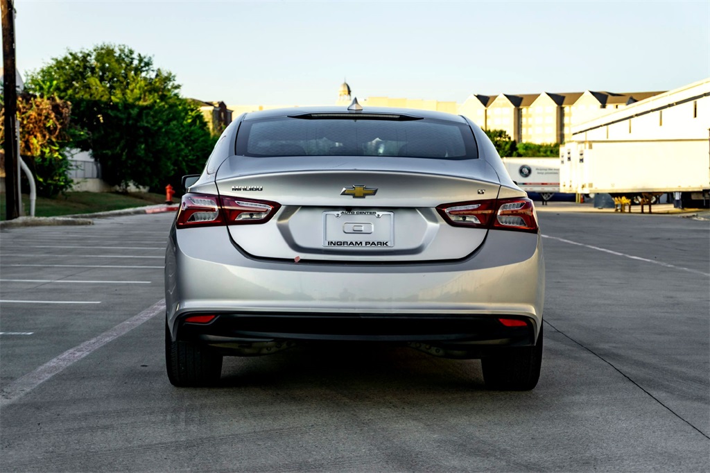 2022 Chevrolet Malibu 1LT photo 5