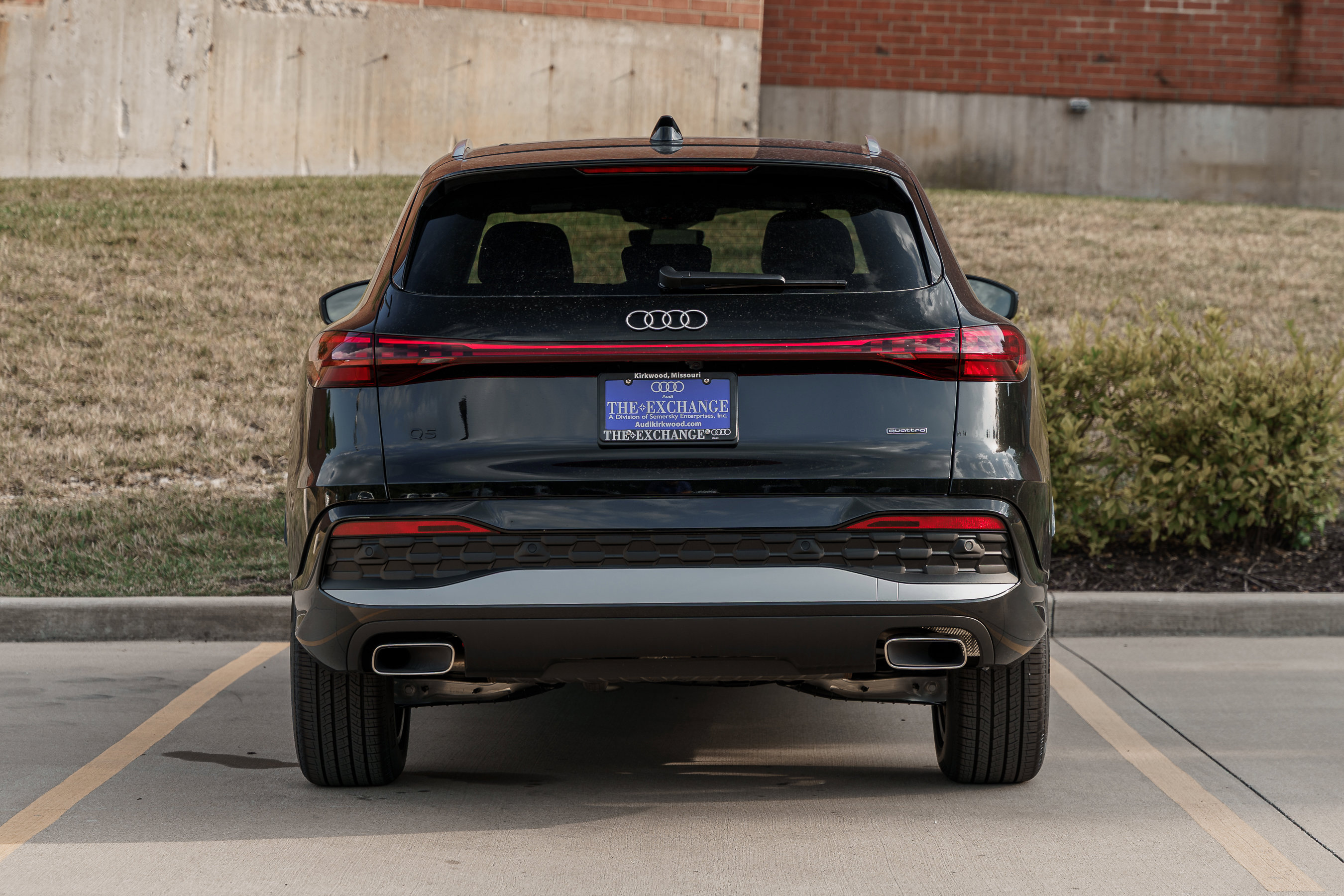 2025 Audi Q5 Premium photo 2